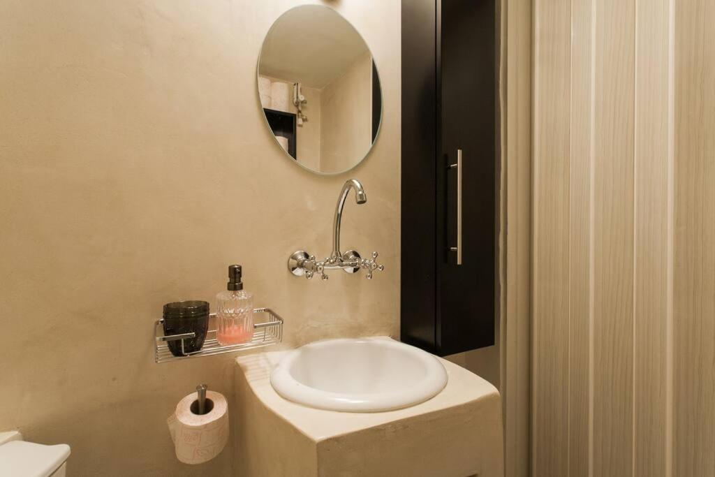 Home Sweet Home @ Central Athens 52 Sq.M. Exterior foto